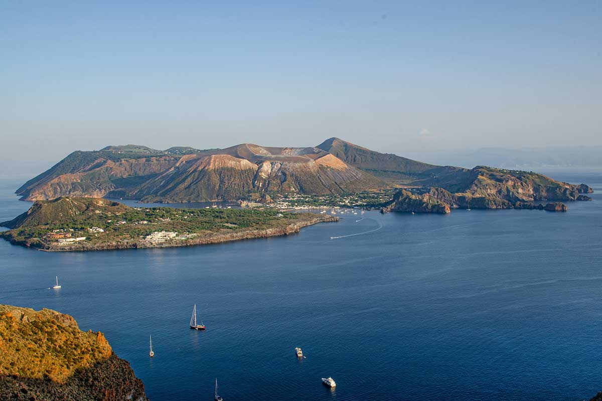 Isole-eolie-vulcano