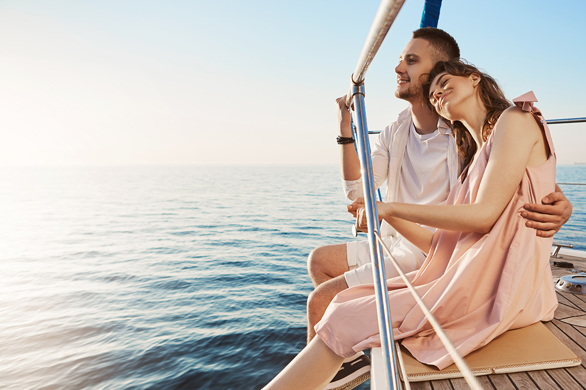 catamarano-eolie-weekend-romantici